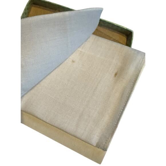 VTG Irish Linen Small Handkerchief (3) Made in Ireland Original Box READ - Picture 2 of 6